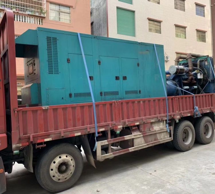 新和如何在不同负载率下确保 400KW 柴油发电机组的正常运行？